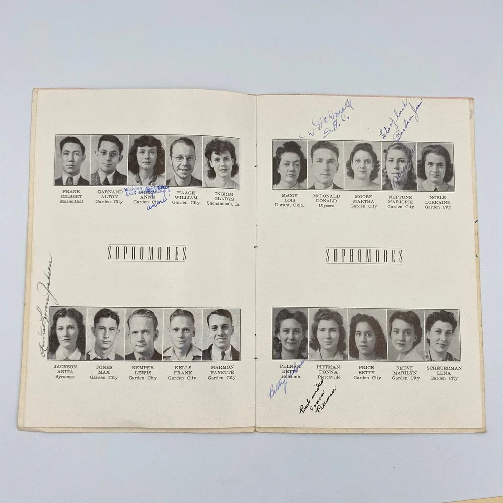 1941 1942 Garden City Junior College Kansas Yearbook Banquet Commencement WWII
